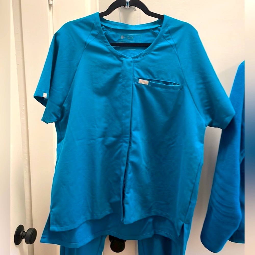 Figs Pacific Blue special edition Tela scrub top